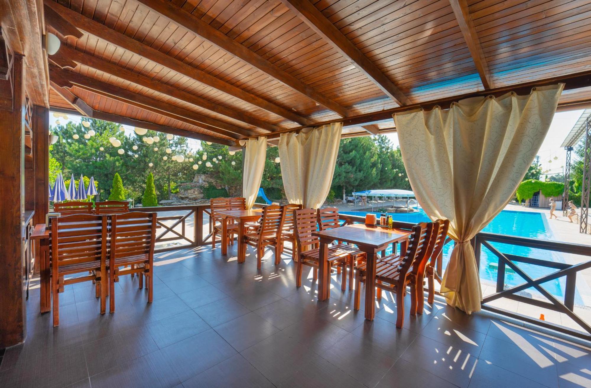 President Resort Hotel Bic Buitenkant foto